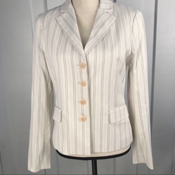 bcbgmaxazria women's suits